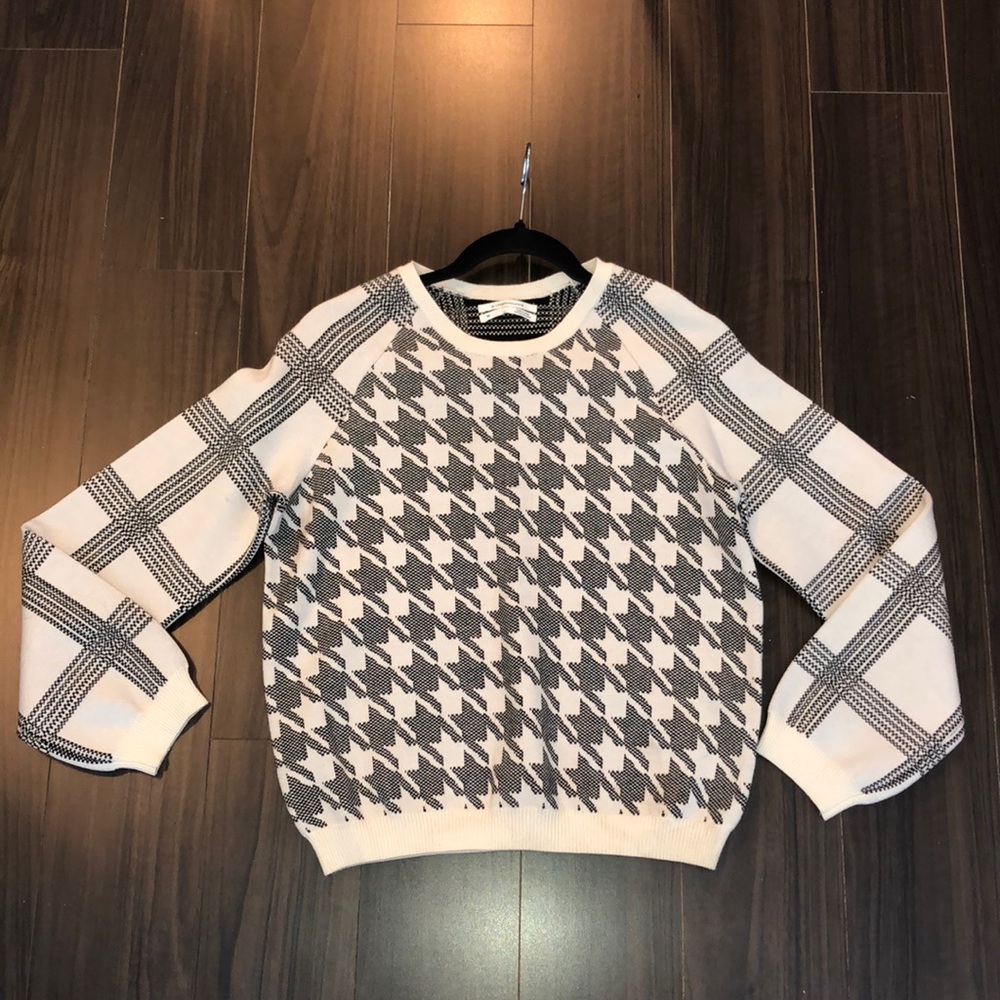 ANTHROPOLGIE Patterned Crewneck sweater